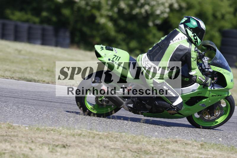 /17 17.05.2025 PROMAX ADR/Gruppe gruen/711